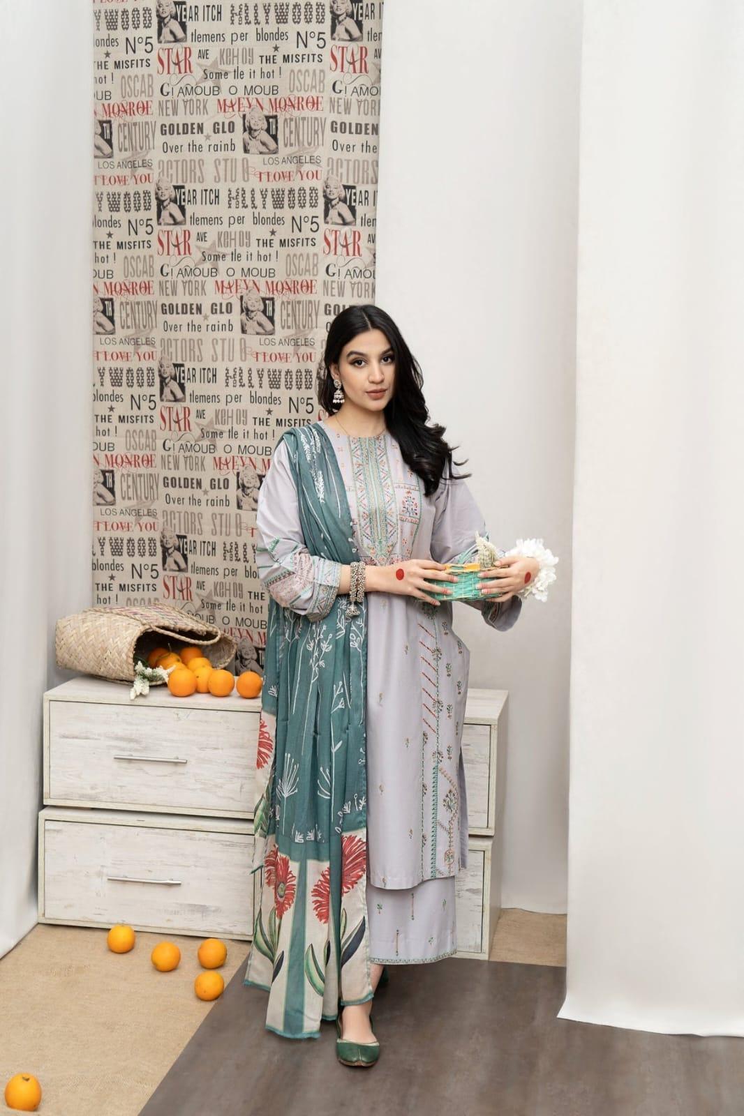 Zarish Grey