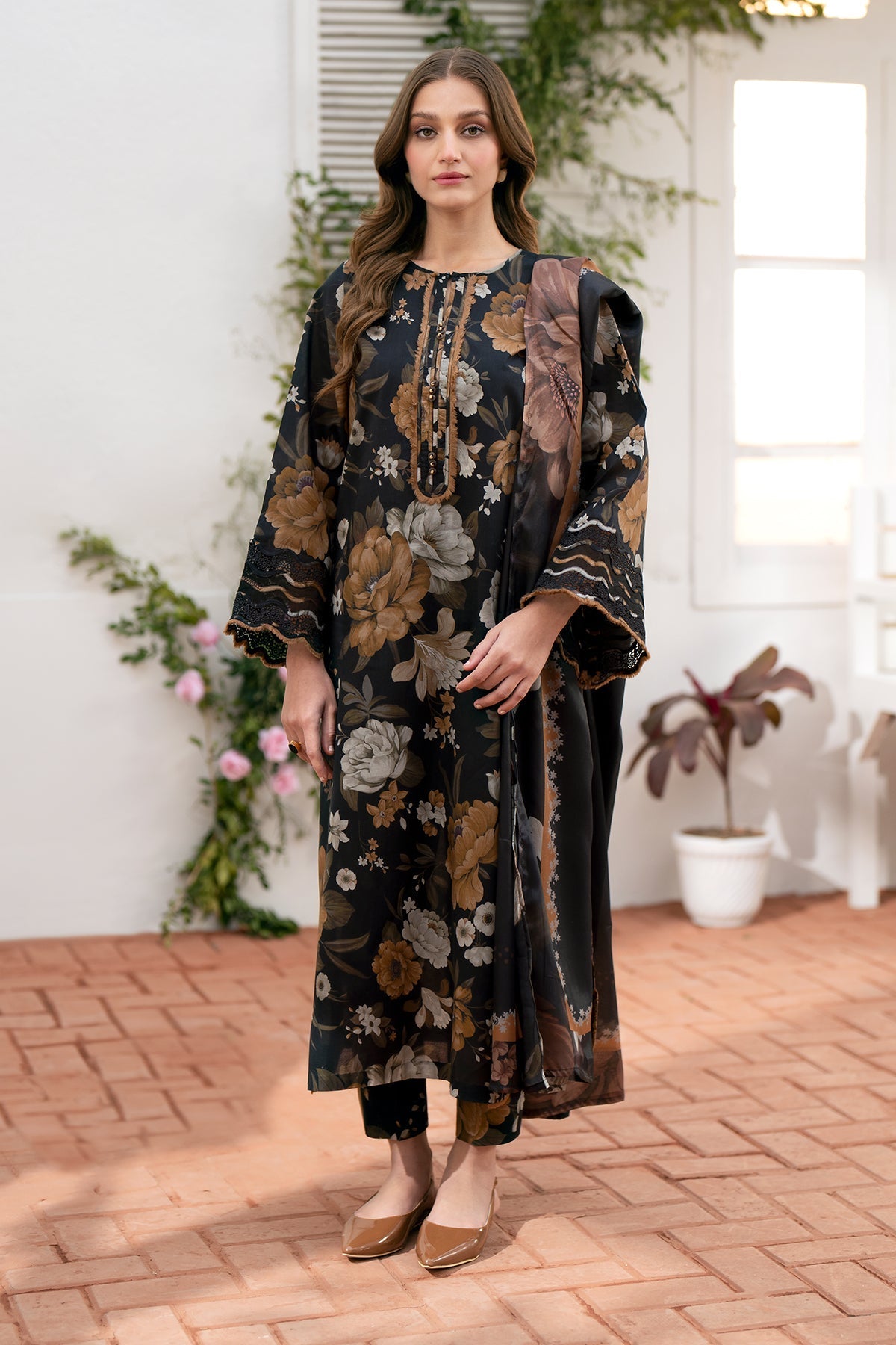 Black Bloom Karandi